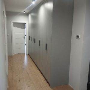 Nowoczesna szafa na wymiar Ostrów Wielkopolski