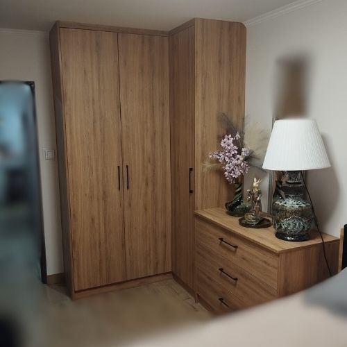 Zabudowa szafy na wymiar w Ostrowie Wielkopolskim